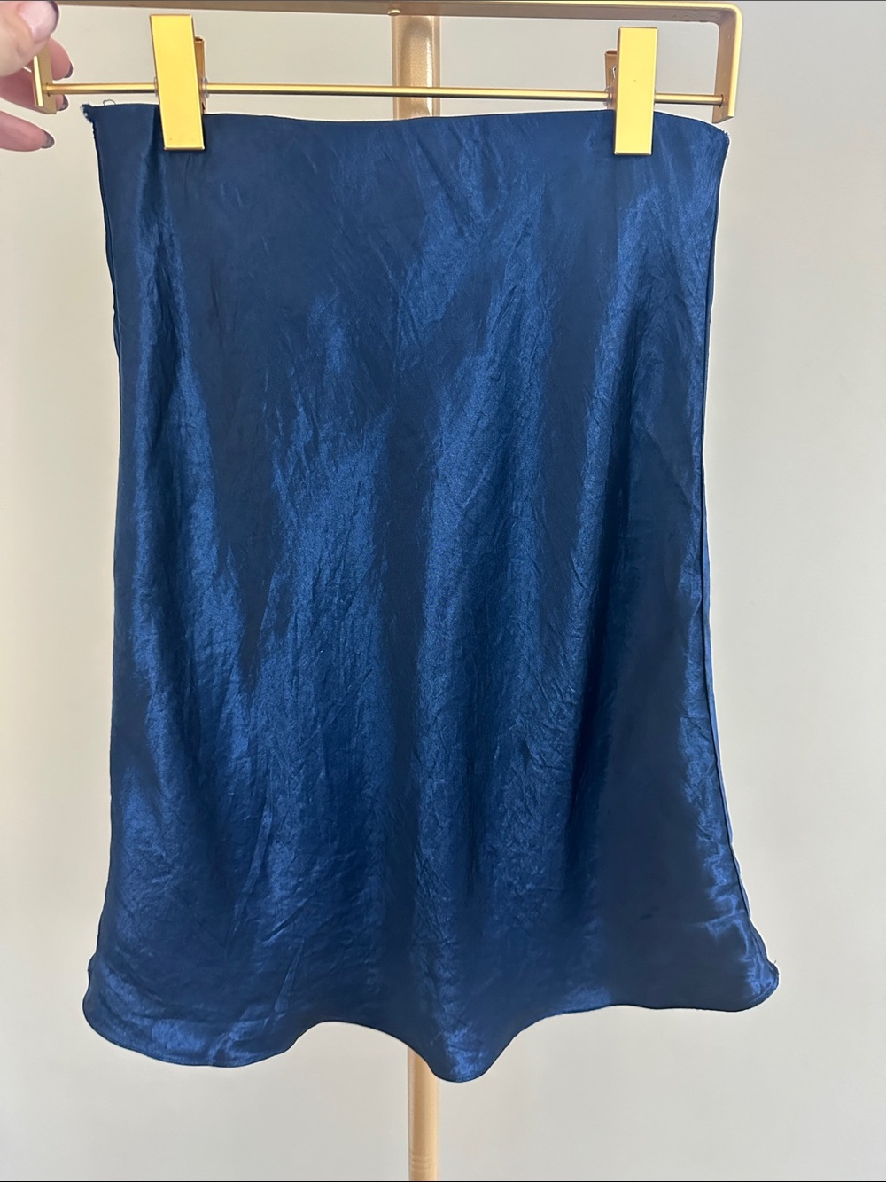 Babaton Navy Skirt Size 0 – Minimalist Workwear